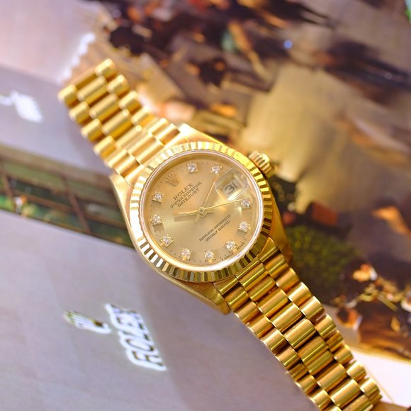 Rolex Datejust 18K Gold Factory Diamond Dial 26mm - Picture 12 of 14